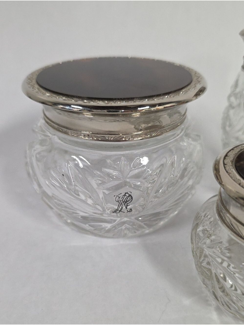 Vintage Ralph Lauren Safari Vanity Jars, (3) Pieces, Cut Crystal Containers - Picture 3 of 16